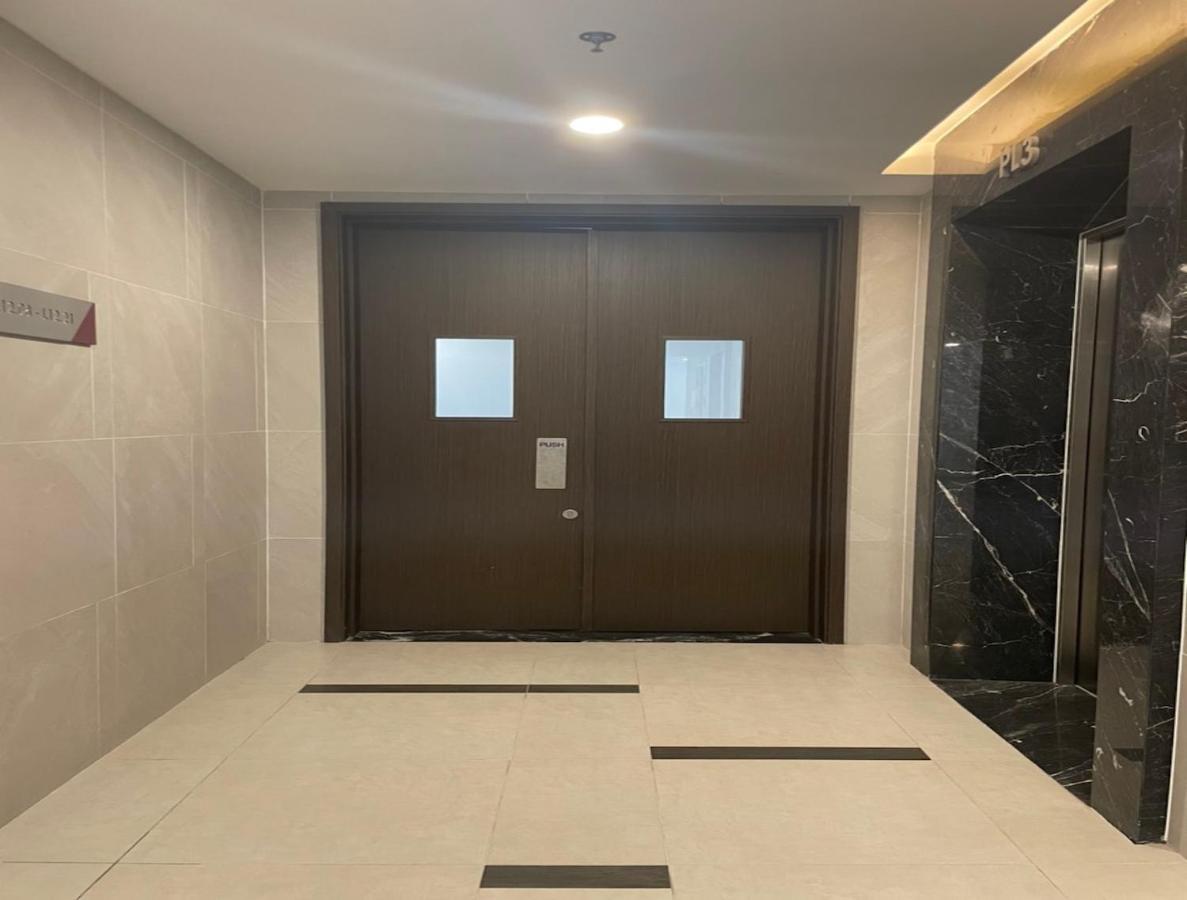 Compass One Building - Luxury Apartments Ap Phu Tho المظهر الخارجي الصورة